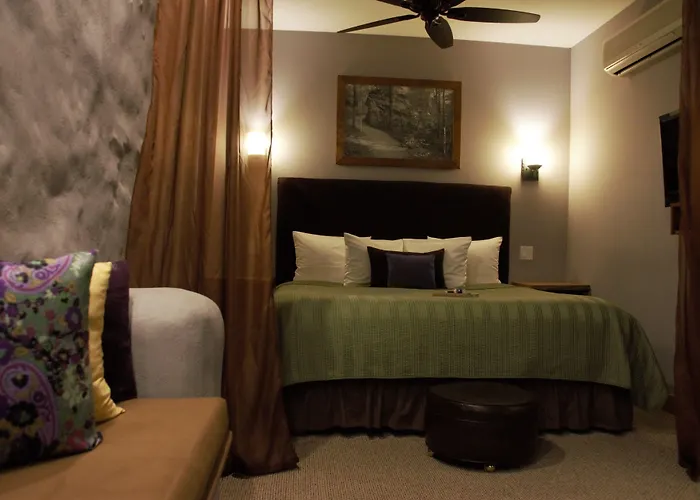Makanda Inn 3*